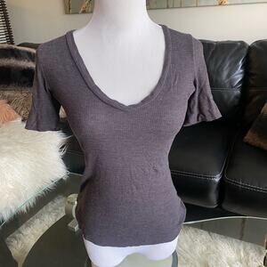 James Perse womans V Neck waffle Top